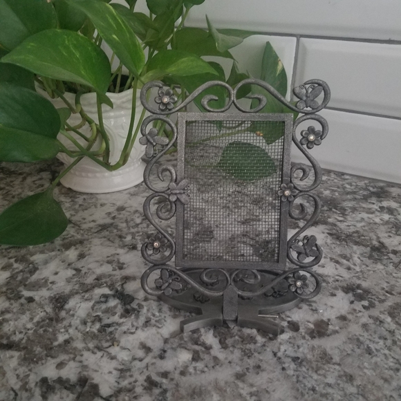 Metal Butterfly Flower Earring Jewlery Stand - Picture 2 of 5